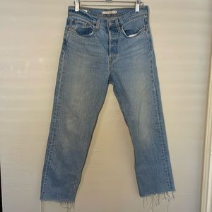 Levi’s wedgie straight jeans size 27 Fray Bottom